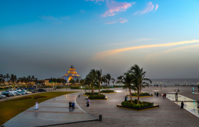 الواجهه البحرية لكورنيش جدة ، دوار النورس ، جمال السياحة في السعودية