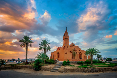 المسجد الفارسي العائم على البحر ، معالم جدة في المملكة العربية السعودية ، معالم سياحية ، مناظر طبيعية ، جمال السعودية